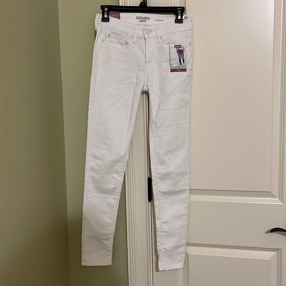 Denizen by Levi’s Jeggings in white